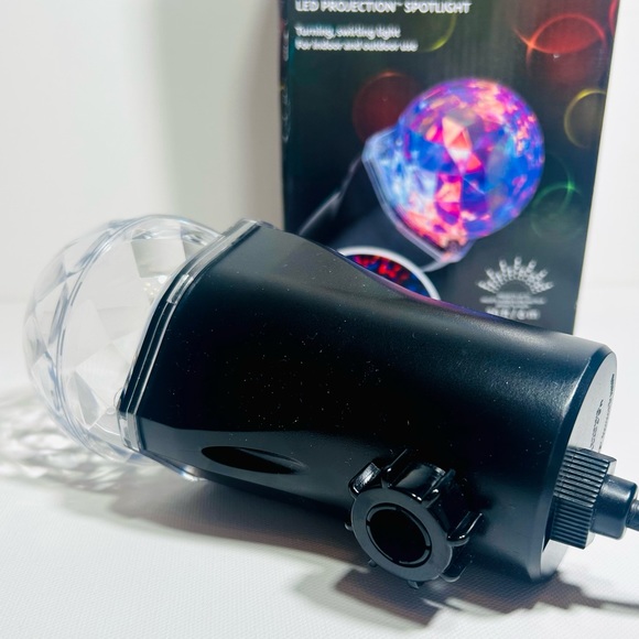 🎄 Gemmy Disney Lightshow LED Christmas Outdoor Stake Light Projector 🎄 - Picture 5 of 10